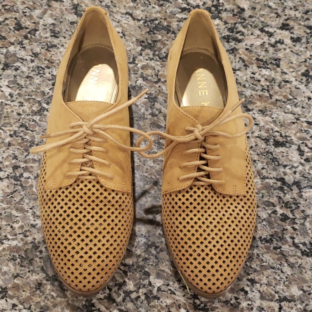Anne Klein womans shoes